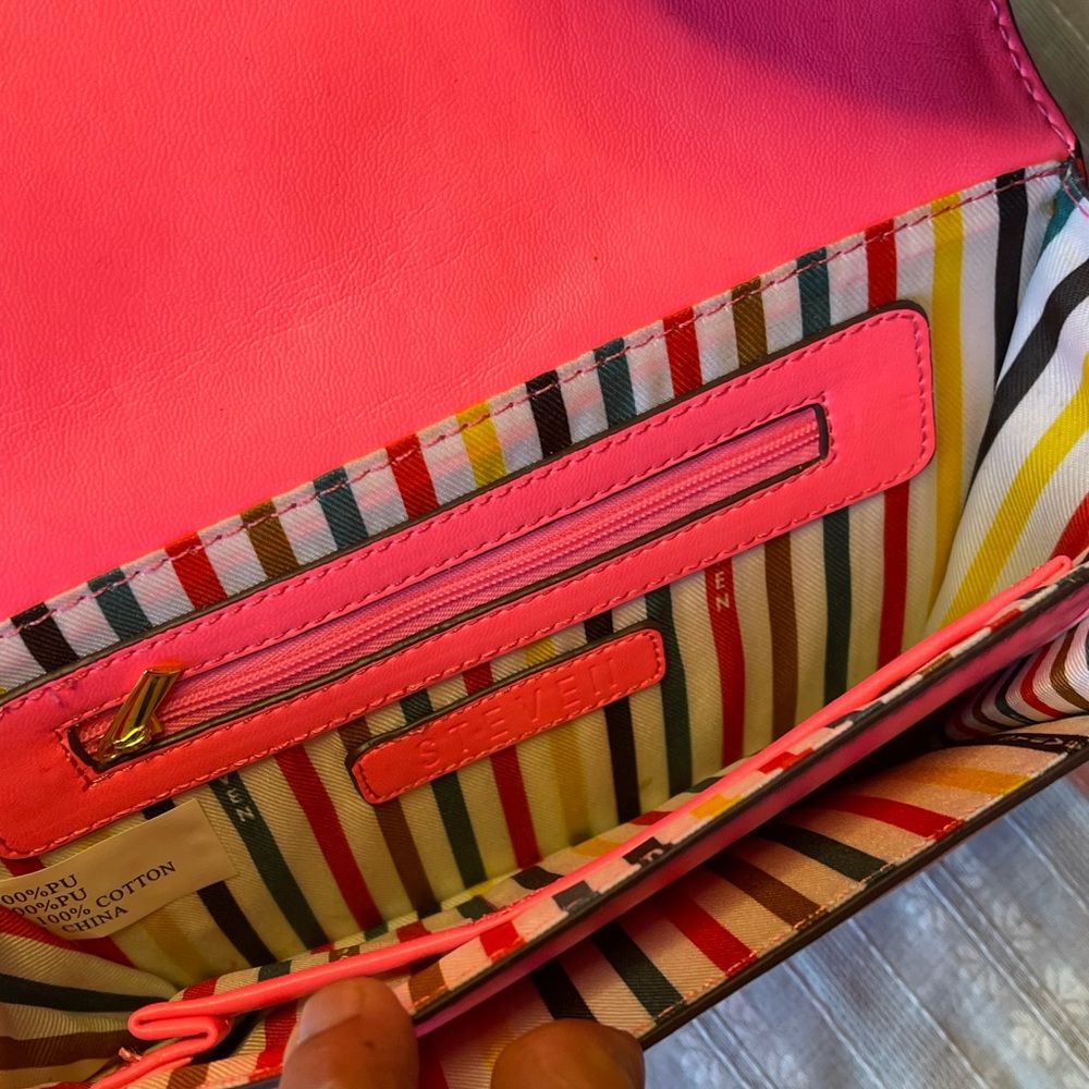 Steven by Steve Madden Shoulder Bag - Picture 3 of 5